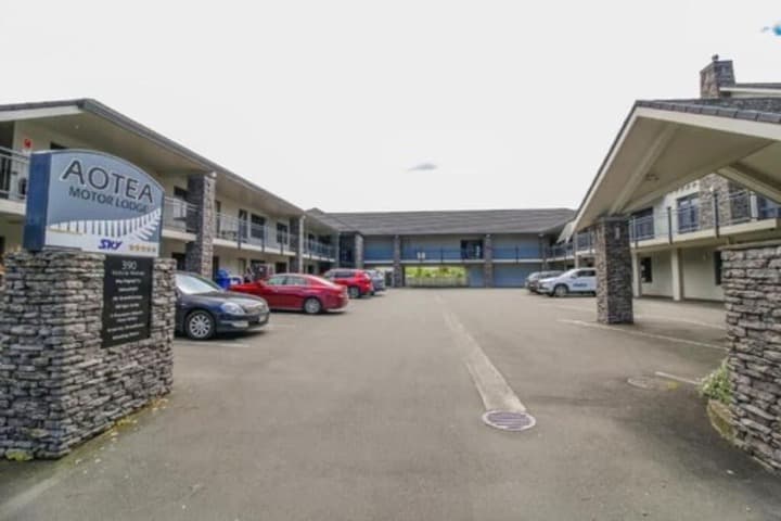 Aotea Motor Lodge photo 2