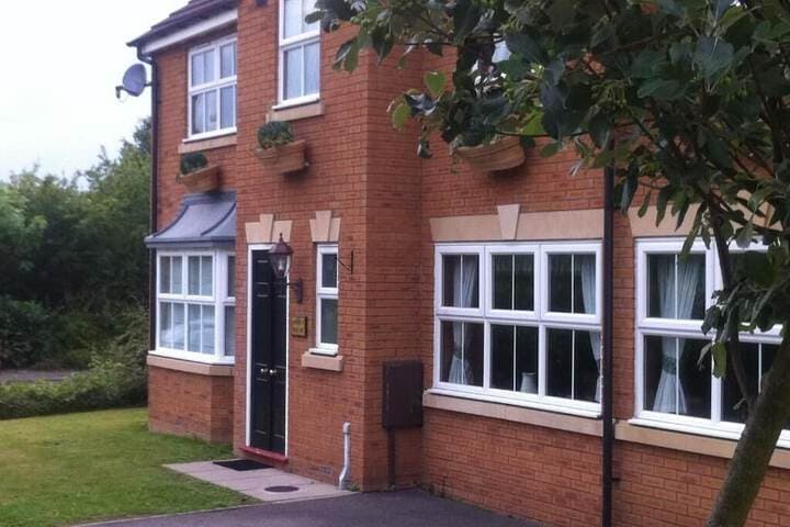 Arden House NEC Birmingham & Airport photo 3