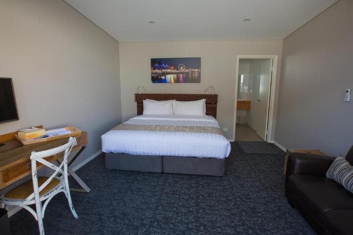 30 Arundel Accommodation photo 2