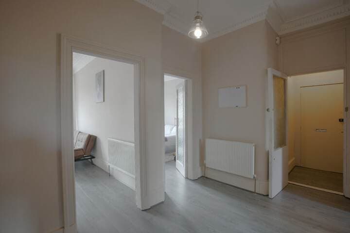 Happy House photo 2