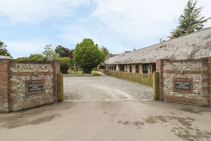 The Old Cart Shed photo 2