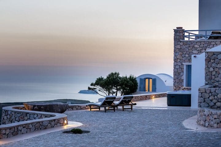 Enastron Suites photo 5