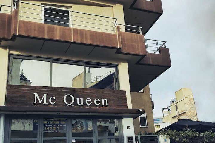 Mc Queen Rooms & Apartments photo 2