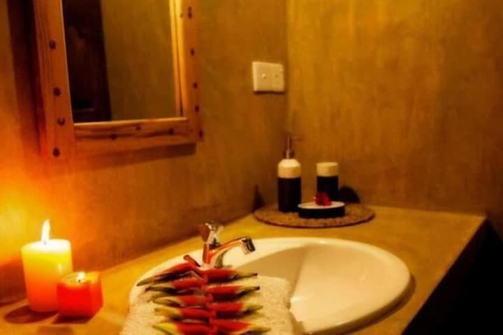 Suwaya Villa photo 5