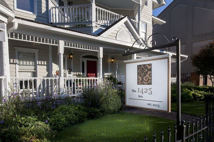 The 1425 Inn photo 4
