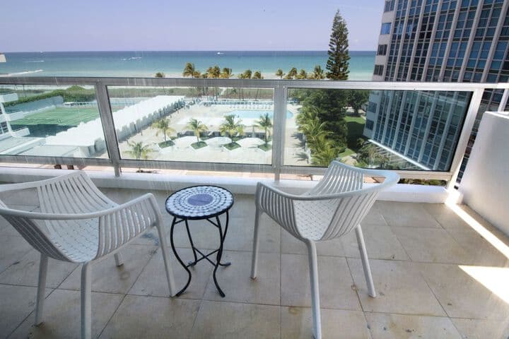 Seacoast Suites on Miami Beach photo 2