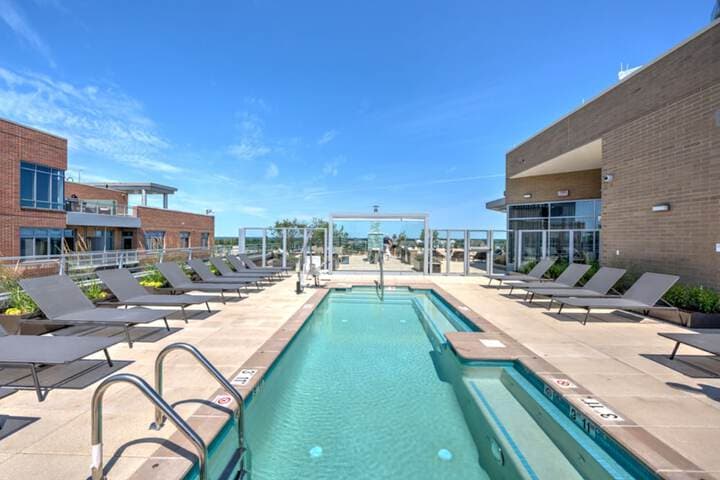 Global Luxury Suites Bethesda Chevy Chase photo 5