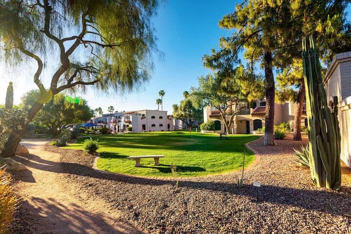 Scottsdale Camelback Resort photo 5
