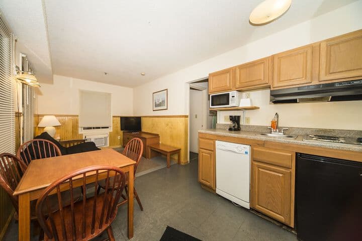 Summer Place Hotel photo 4
