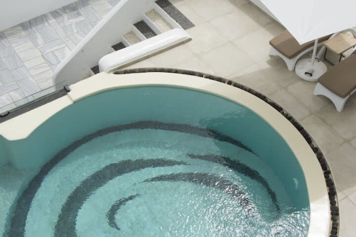 Santorini Secret Premium photo 4