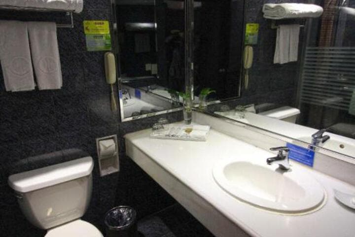 Celeste Paleace International Hotel photo 1
