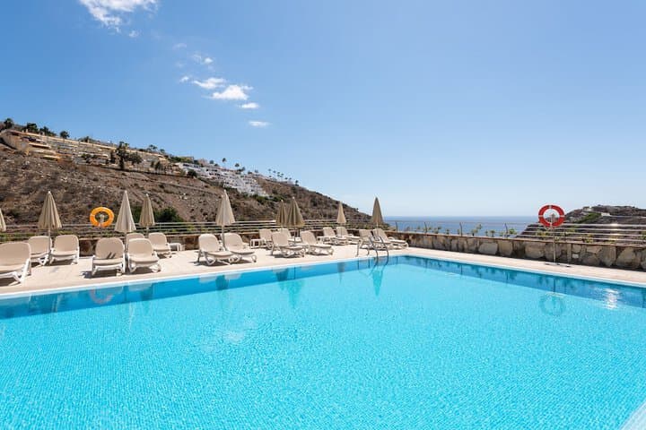 Holiday Club Sol Amadores photo 2
