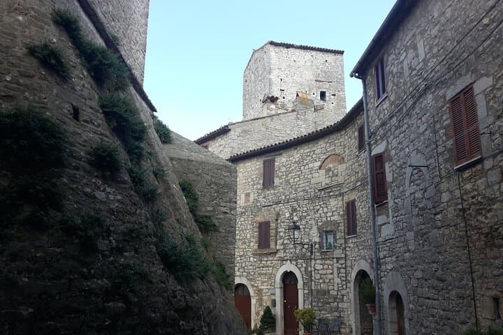 Castello Izzalini Todi Resort photo 5