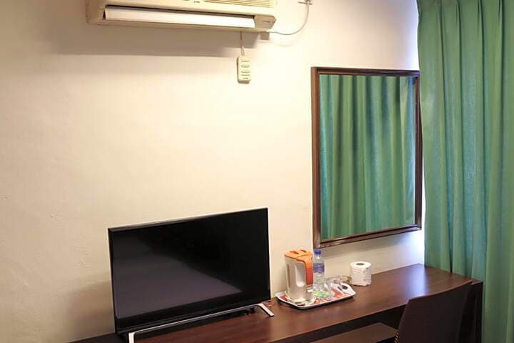 Sri Hoover Hotel photo 3
