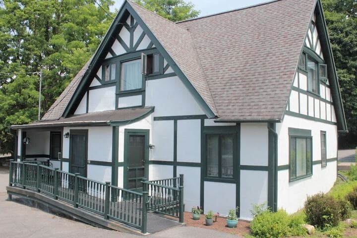 William Henry Miller Inn photo 2