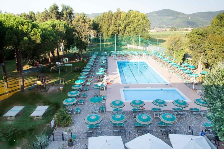 Luni Mare destination view