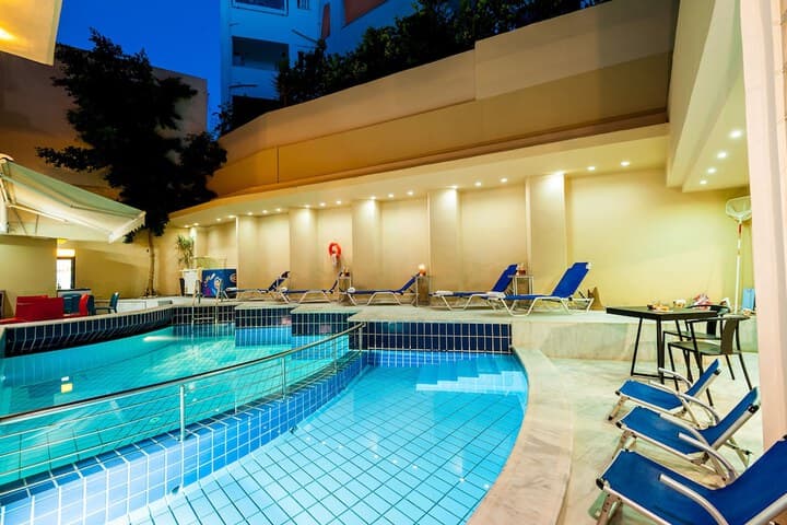 Elina Hotel Apartments photo 4