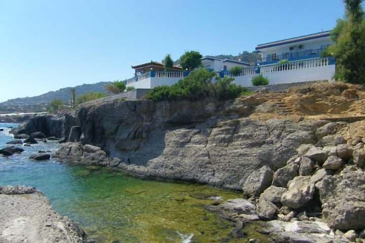 Cypriana Apartments photo 2
