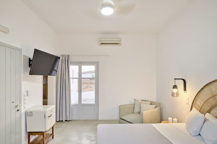 Bonatsa Beach House Kimolos photo 4