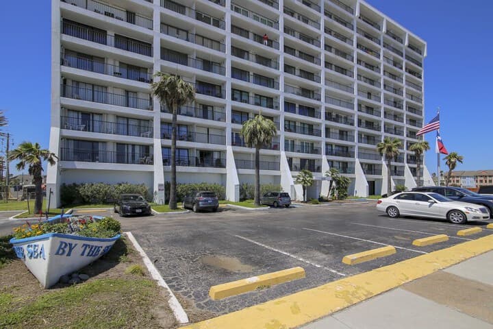 By The Sea Gulf View Deluxe Condo photo 4