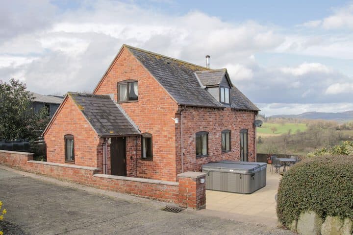 Waggoners Cottage photo 1