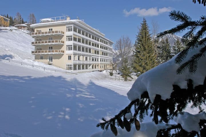 Youth Hostel Davos Youthpalace photo 3