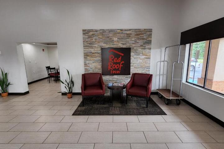 Red Roof Inn Perry photo 2