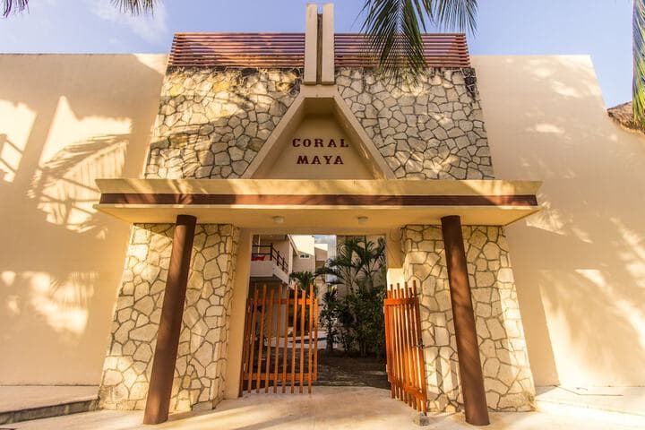 Coral Maya Stay Suites photo 2