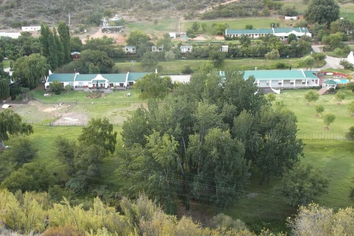 Old Mill Lodge Working Ostrich Farm & Restaurant Oudtshoorn photo 2