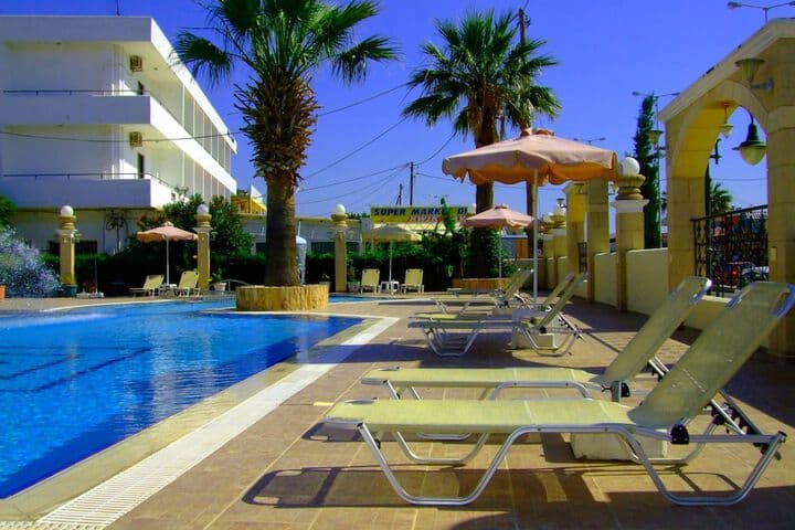 Antonios Hotel photo 5