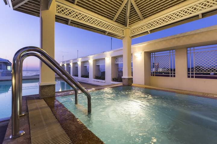 Classic Kameo Hotel&Serviced Apartments Sriracha photo 3