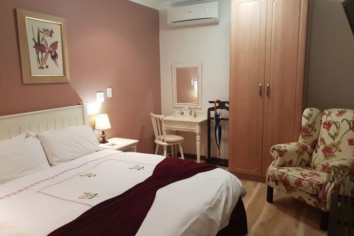 Villa Botanica Executive Guest House photo 4