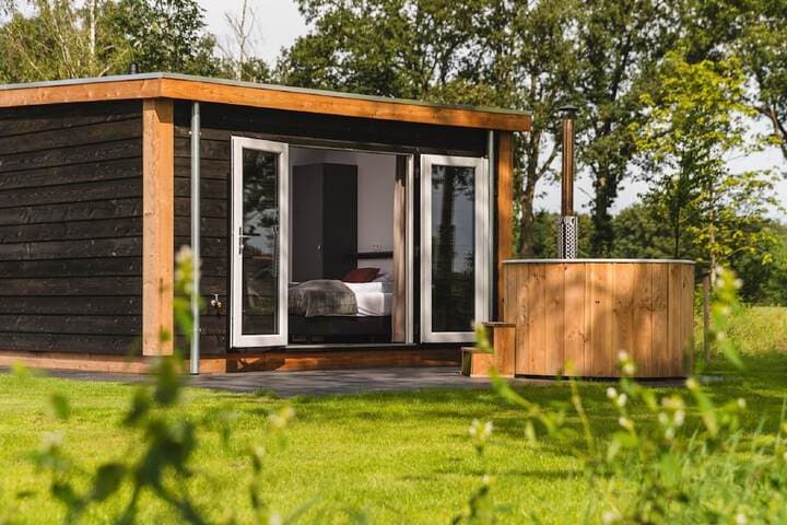 Cozy Chalet With Garden at the Edge of the Forest photo 1