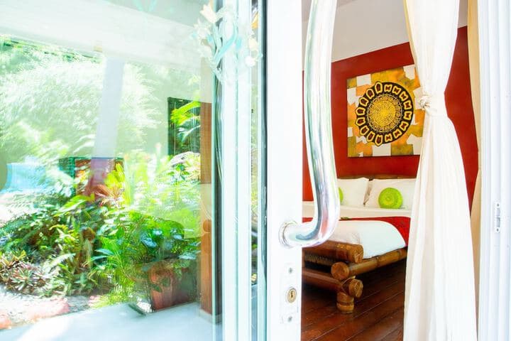 Paradise Island Estate photo 5