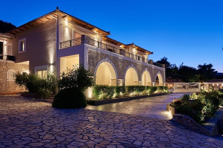 Serenus Luxury Villa photo 2