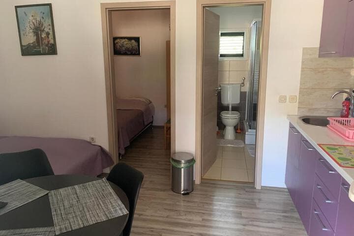 Sunny Side Apartments photo 5