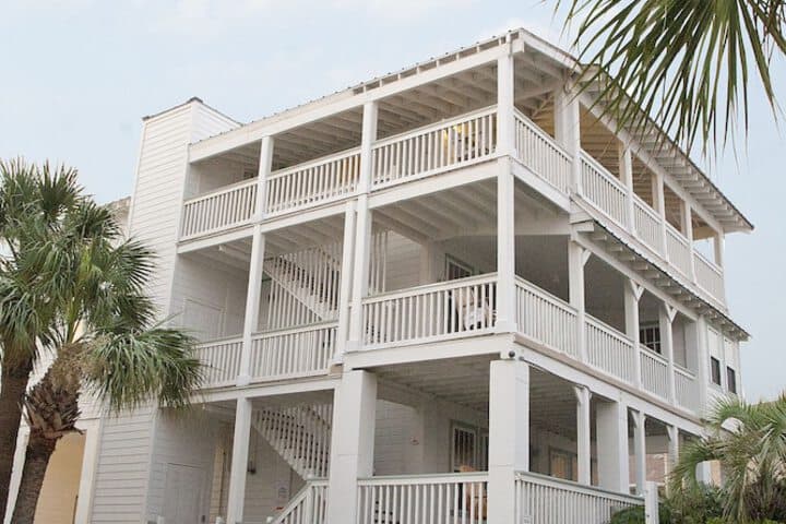 Desoto Beach Terraces photo 2