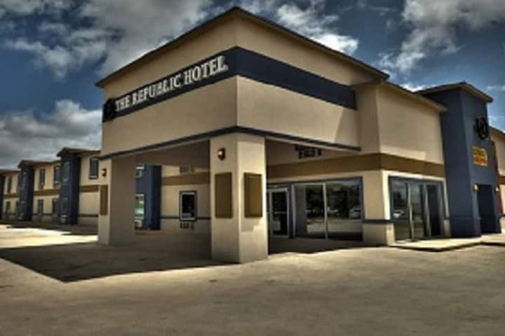 The Republic Hotel photo 5