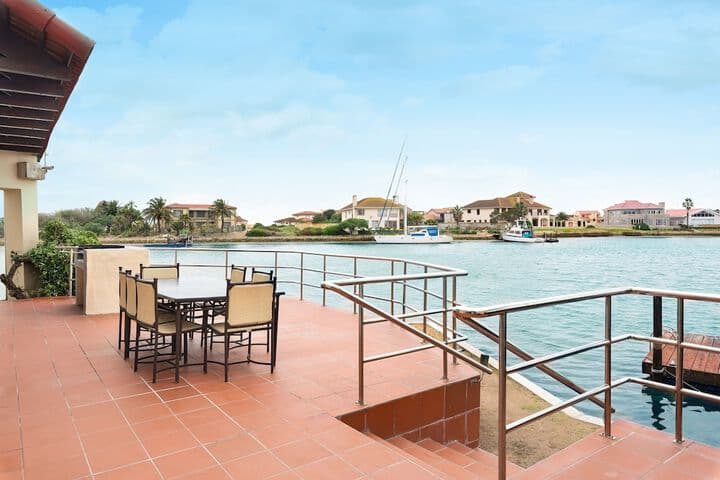 First Group Port Owen Marina photo 2