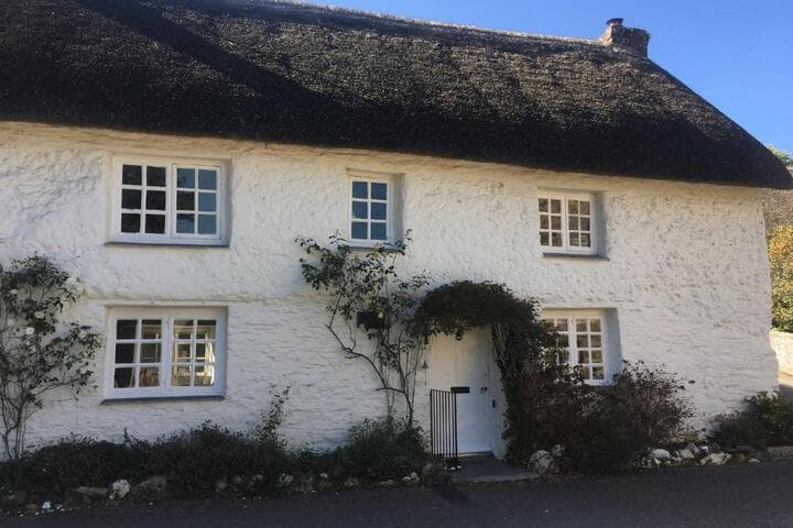 The Thatched Cottage photo 3