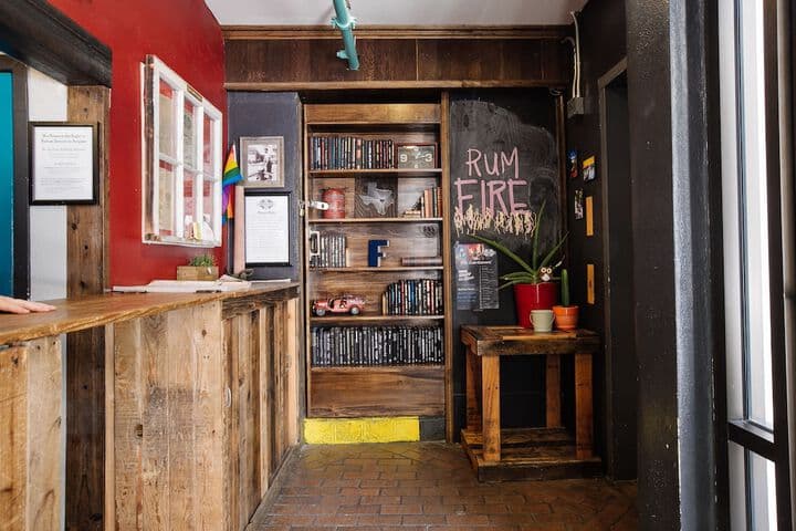 Firehouse Hostel photo 4