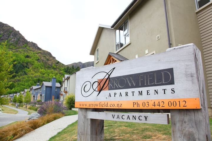 Arrowfield Apartments photo 2