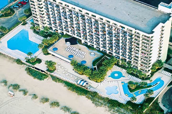 Coral Beach Resort Hotel & Suites photo 3