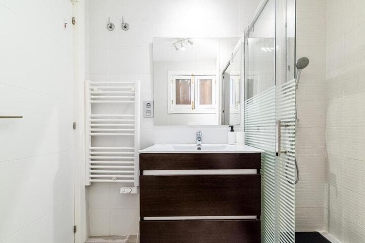 Precioso apartamento con parking en Granada photo 4