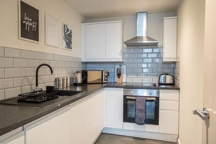 Union Bank Apartments photo 4