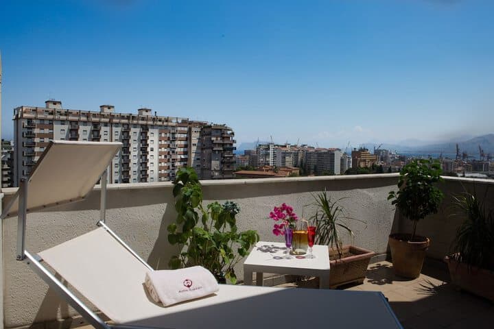 Marbela Apartments & Suites photo 3