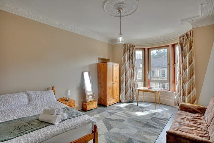 Happy House photo 1