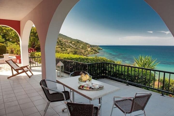 Villa Levante photo 1