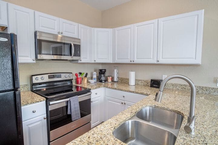 Renovated 2BR Near Downtown SA photo 5