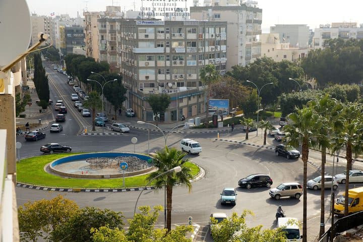 SeaBreeze Limassol City Center Flat photo 4